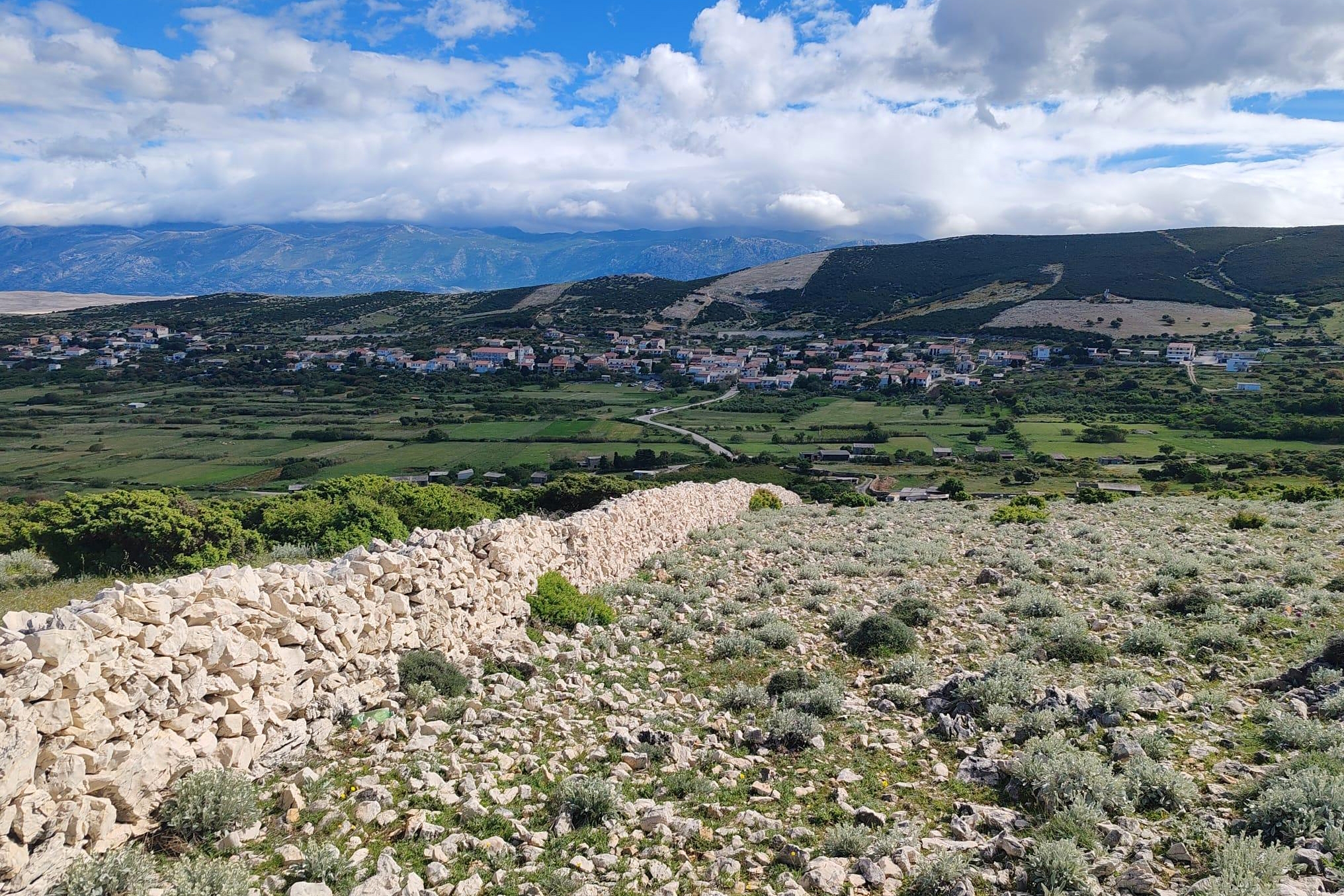 Where to stay in Kolan