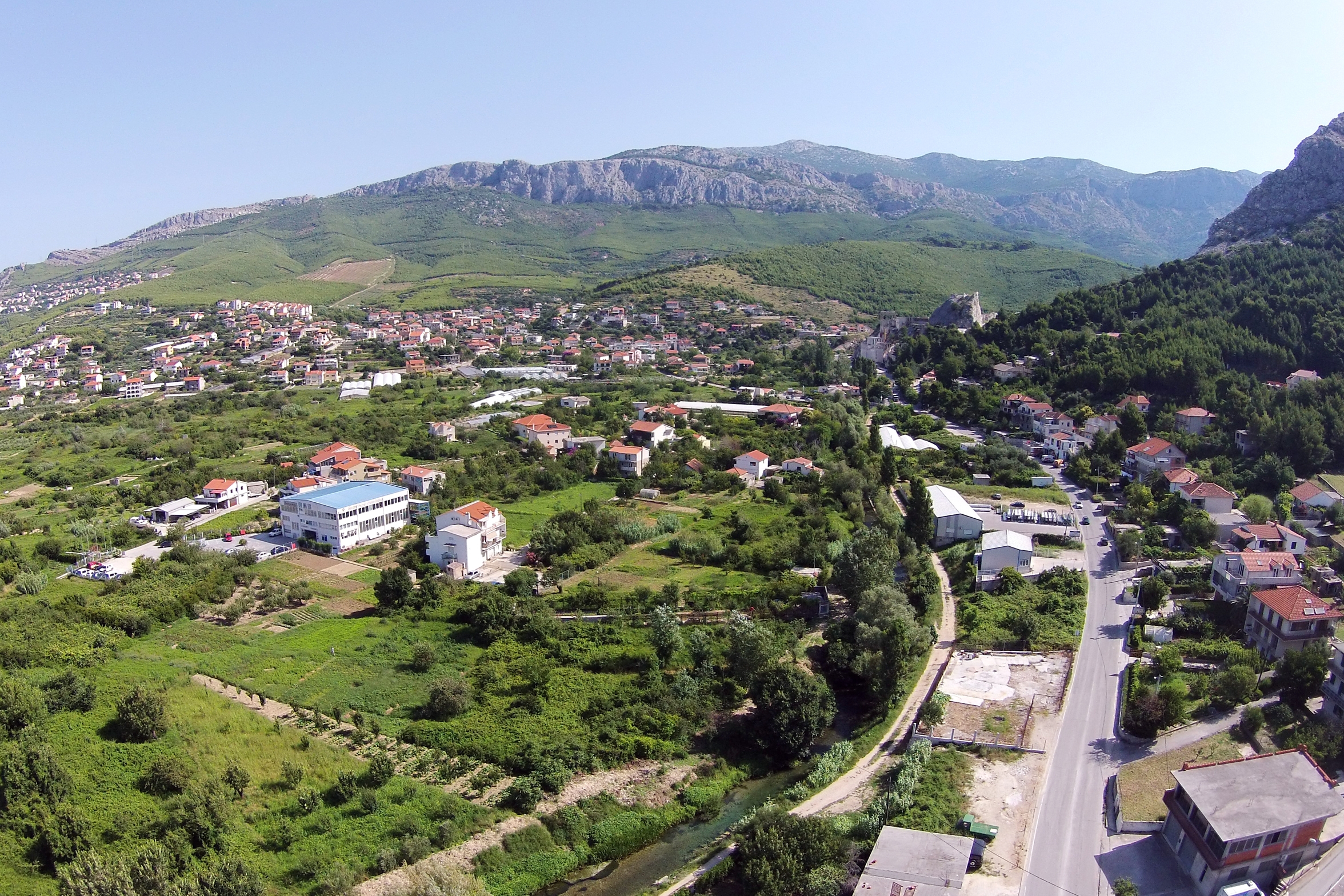 Kje bivati v Žrnovnica