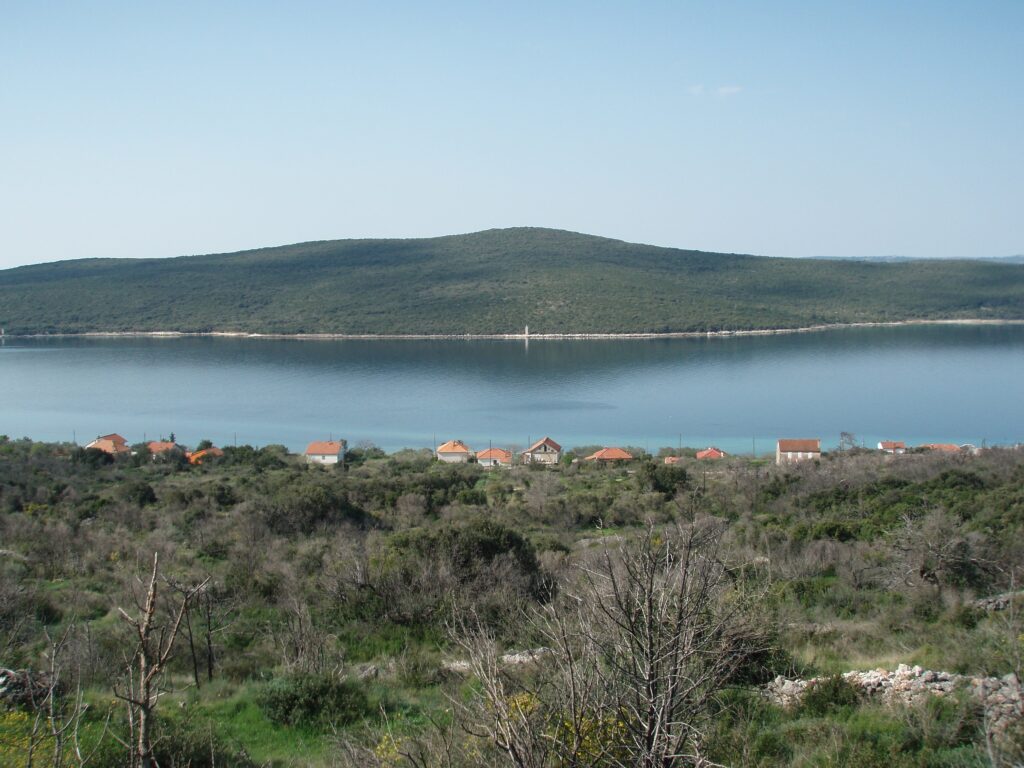 Hol érdemes megszállni itt: Rivanj