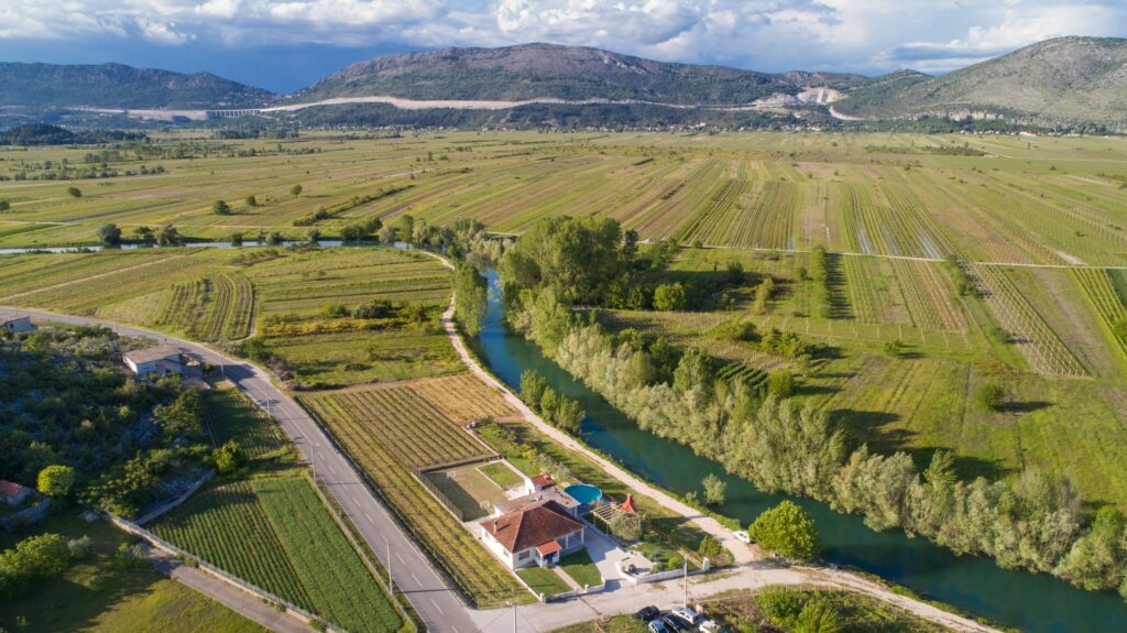 Hol érdemes megszállni itt: Staševica