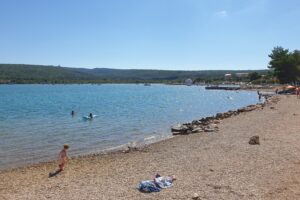 Wo man in der Nähe von Beach Čižići übernachten kann